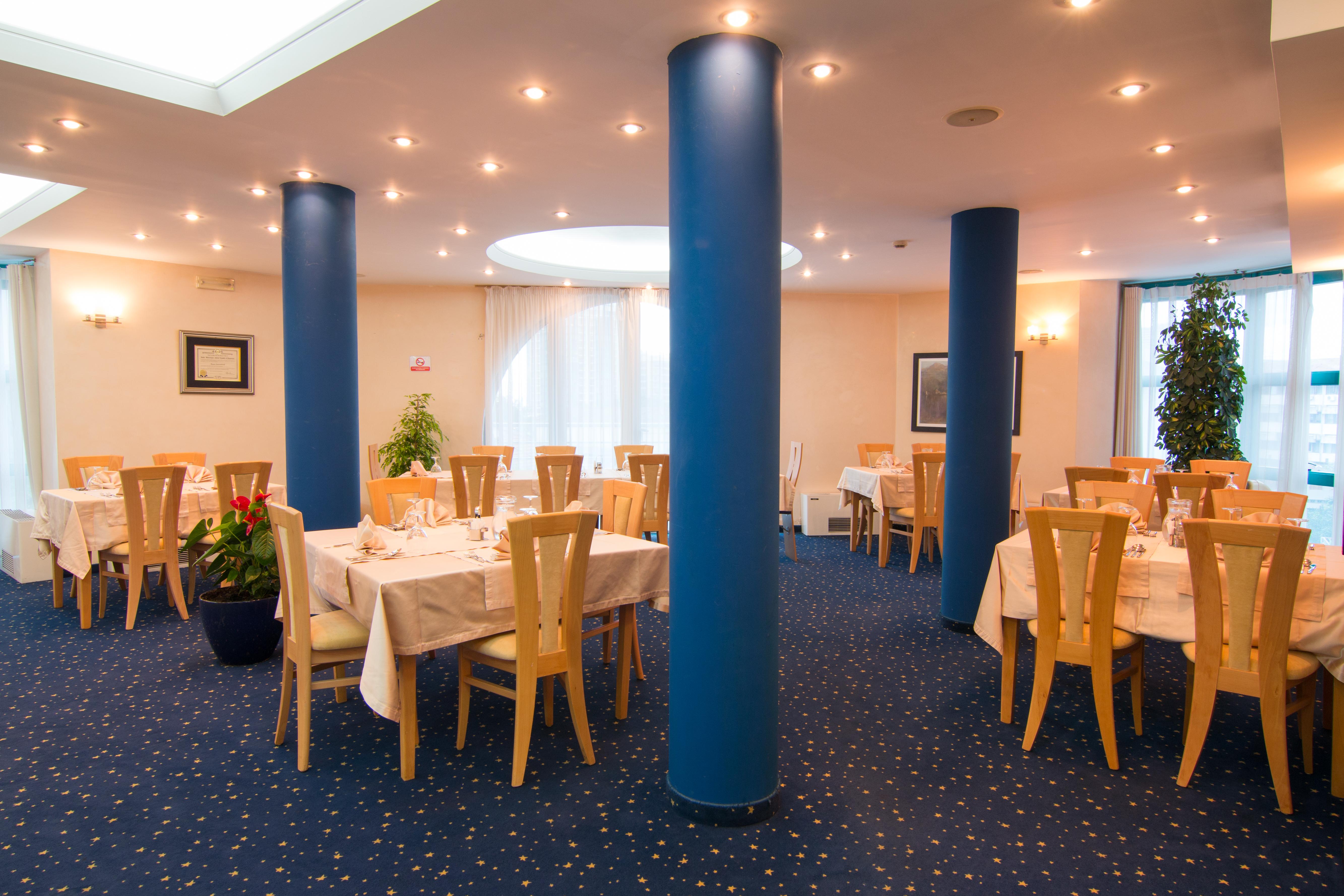 Hotel Blue Star Budva Luaran gambar