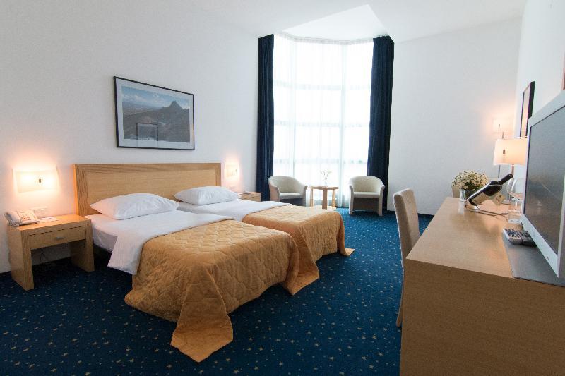 Hotel Blue Star Budva Luaran gambar